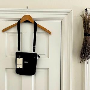 Baggallini Crossbody Bag